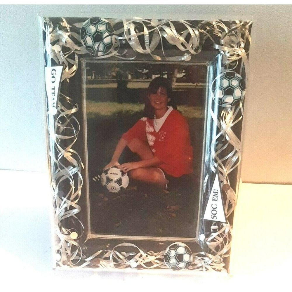 Soccer Photo Frame for 4x6 Photo Team Embellished Raised 1990s